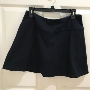 Women with Control skort - petite
